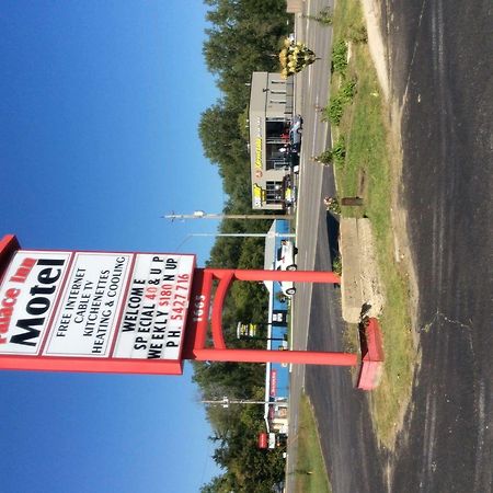 Palace Inn Motel Sarnia Eksteriør billede