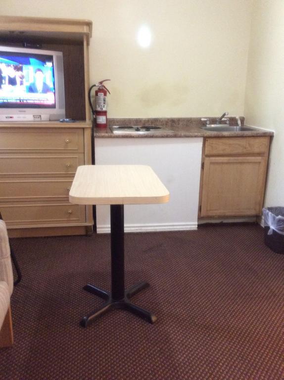 Palace Inn Motel Sarnia Eksteriør billede