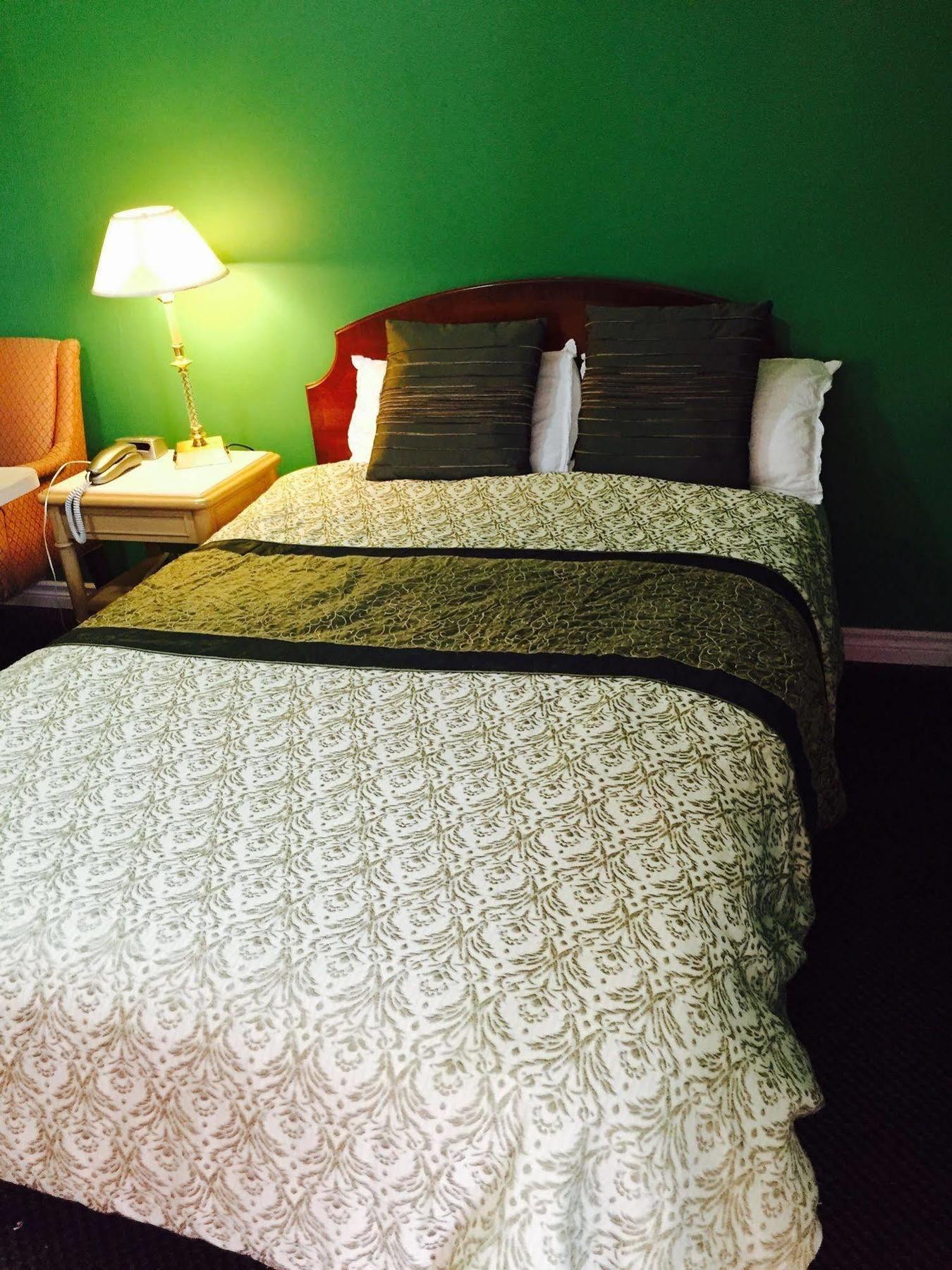 Palace Inn Motel Sarnia Eksteriør billede